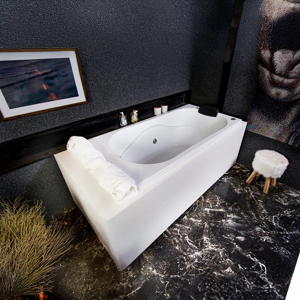 Banheira Hidromassagem 170x80cm Aquaplás Ancona Branco Com Alças e Travesseiro - 001.10680901