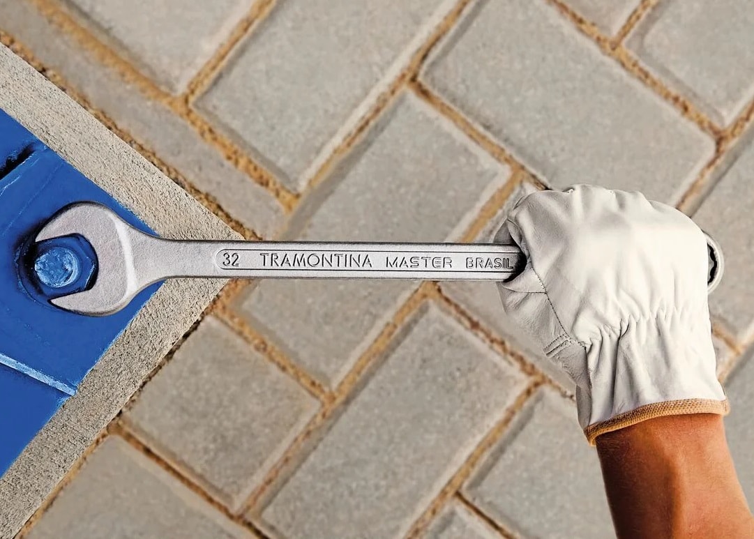 Chave Combinada 30mm Tramontina em Aço - 42246115