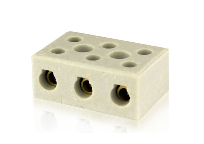 Conector de Porcelana Tripolar 10mm - 04.12