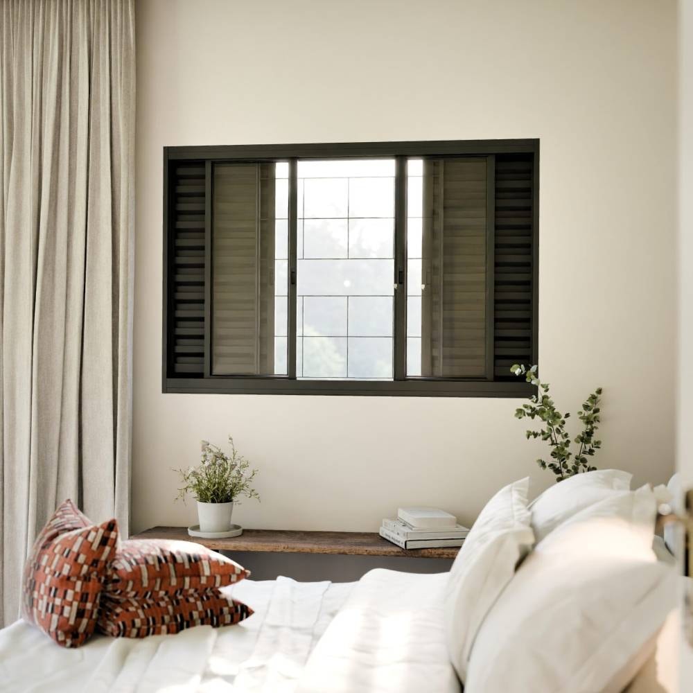 Janela Veneziana de Aço 100x150x12cm Lucasa Facilità 6 Folhas com Grade Quadrada e Fecho Embutido - P2790.0