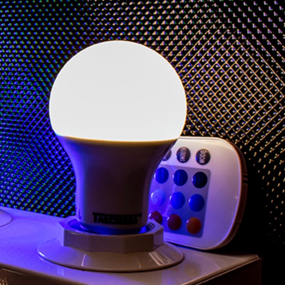 Lâmpada LED Taschibra TKL RGB IR 9W - 11080451