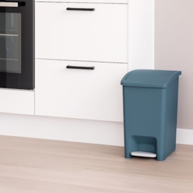 Lixeira de Dupla Abertura Com Pedal Astra 10L Cinza - LPDA10MDT-BR