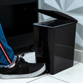 Lixeira de Dupla Abertura Com Pedal Astra 10L Preto - LPDA10PR-PR