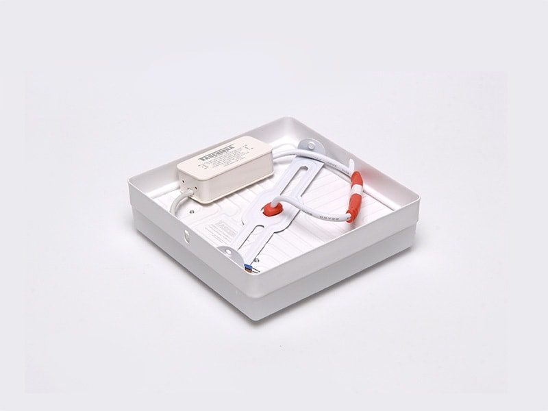 Plafon LED de Sobrepor Taschibra Frameless Quadrado 18W 3000K