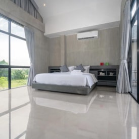 Porcelanato Polido 84x84cm Caixa 2,80m² Delta Barcelona Bloc Retificado - 2247