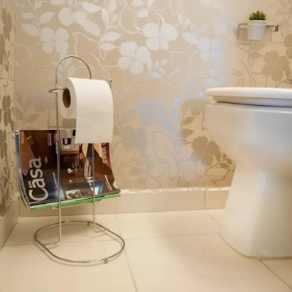 Porta Papel Higiênico Aramada com Revisteiro Astra Cromado - AR/PR