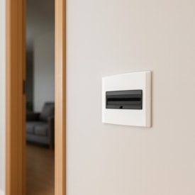 Quadro Distribuição de Embutir Ilumi 8/12 Disjuntores Nema/Din - 620672