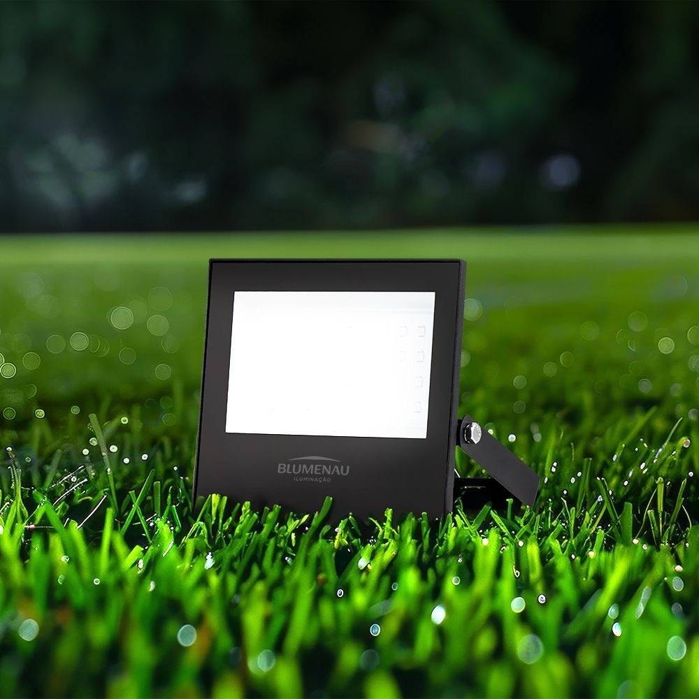 Refletor LED Blumenau Play 50W 3000K Preto - 78503000