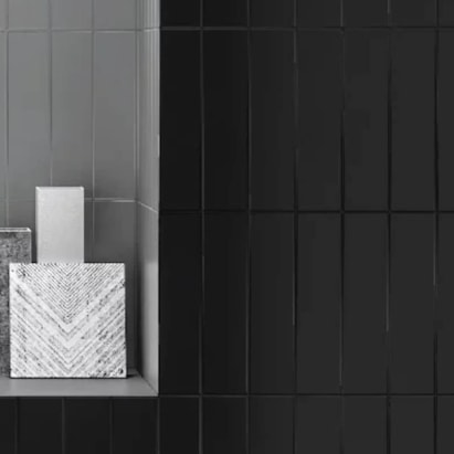 Revestimento Porcelanato Acetinado 7,7x30,5cm Caixa 1,08m² Roca Fit Black - F76B0JZ16