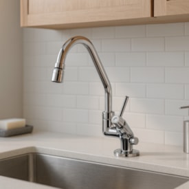 Torneira para Cozinha Carneiro com Arejador e Saída para Purificador 1/4 de Volta Mesa Cromada - 6024C61