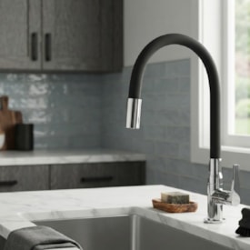 Torneira para Cozinha Kimetais Vitacor Lume Gourmet Bica Flexível Mesa Preta - 1167 C56