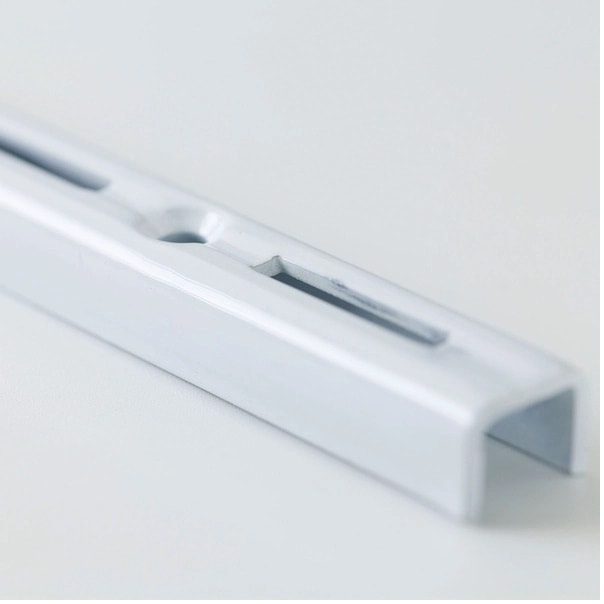 Trilho para Prateleira Aço Versátil Zincado Branco 100cm Fico - 6000051003